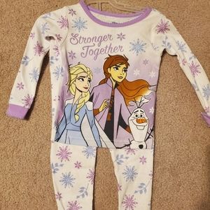 NWOT! Frozen PJs